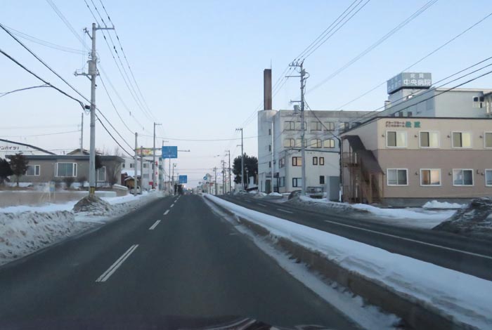 webnews今朝の北見/とん田通り、南大通り交差点から国道39号方向
