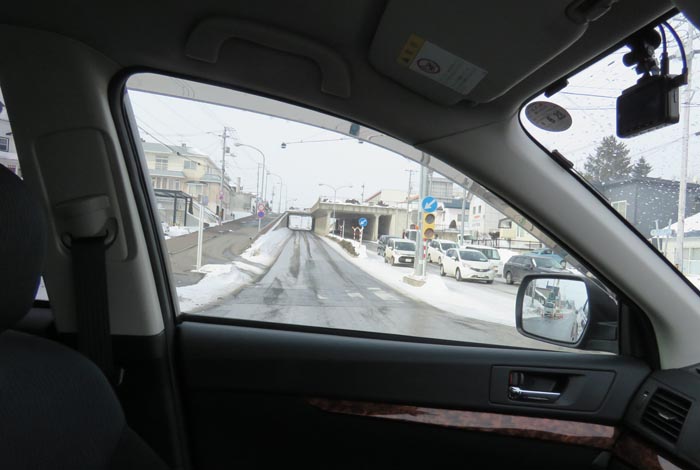 webnews今朝の北見/東9丁目歩道橋の交差点から左