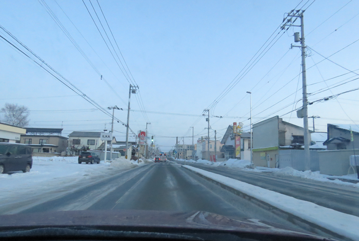 webnews今朝の北見/とん田通り、南大通り交差点から国道39号方向