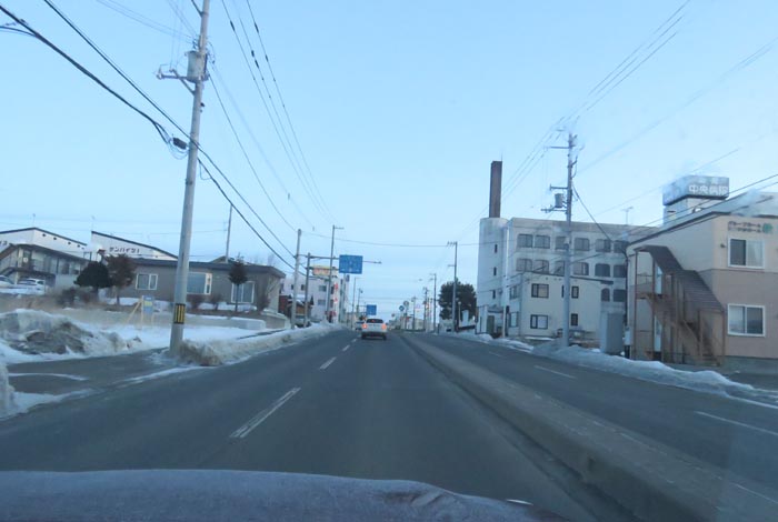 webnews今朝の北見/とん田通り、南大通り交差点から国道39号方向