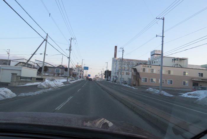 webnews今朝の北見/とん田通り、南大通り交差点から国道39号方向