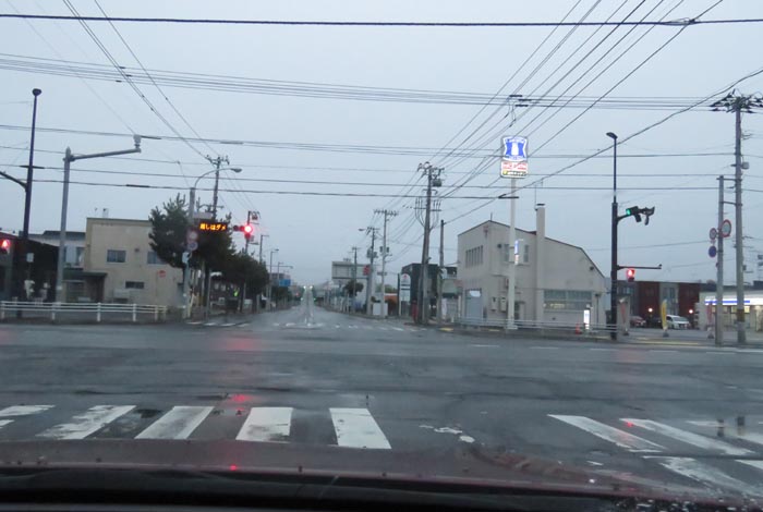 webnews今朝の北見/交差点から奥は常呂方面