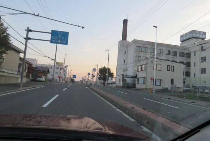 webnews今朝の北見/とん田通り、南大通り交差点から国道39号方向