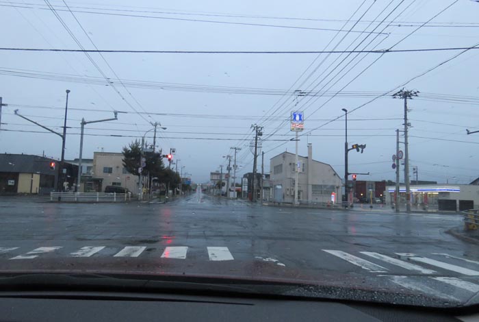 webnews今朝の北見/交差点から奥は常呂方面