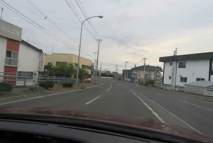 webnews今朝の北見/無加川橋を渡り南大通り交差点方向