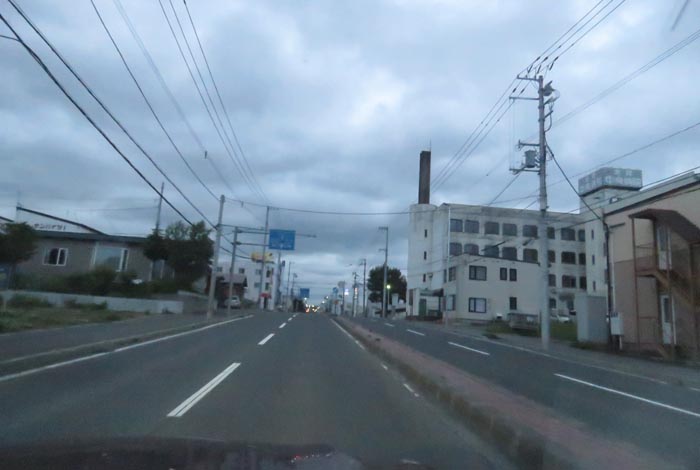 webnews今朝の北見/とん田通り、南大通り交差点から国道39号方向