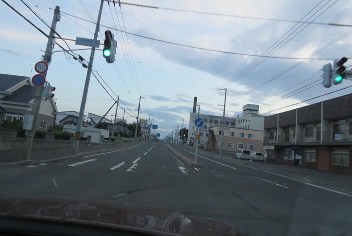 webnews今朝の北見/とん田通り、南大通り交差点から国道39号方向