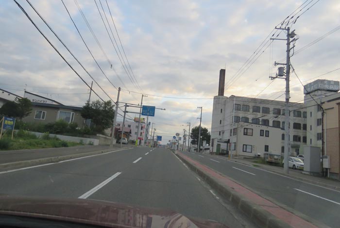 webnews今朝の北見/とん田通り、南大通り交差点から国道39号方向
