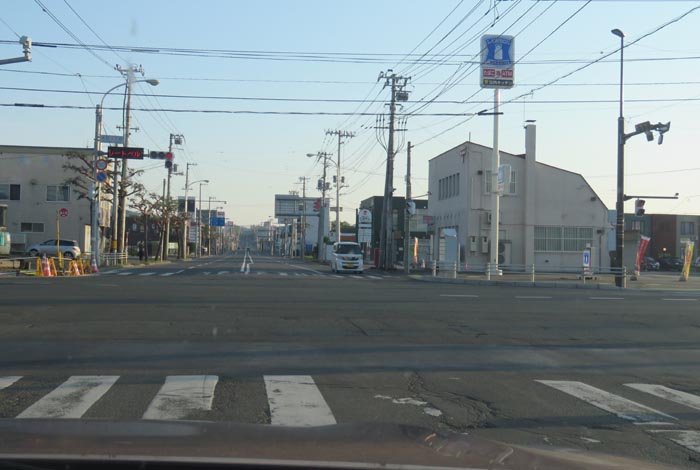 webnews今朝の北見/交差点から奥は常呂方面
