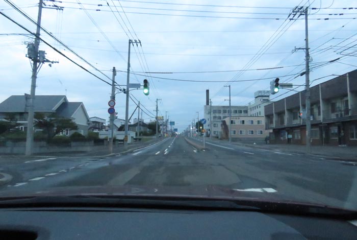 webnews今朝の北見/とん田通り、南大通り交差点から国道39号方向