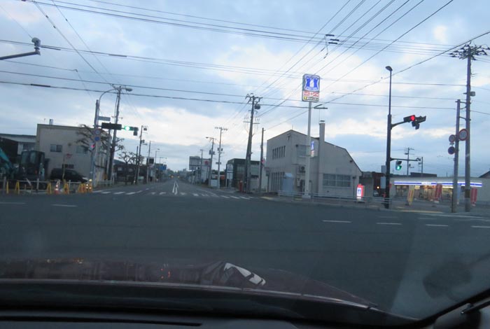 webnews今朝の北見/交差点から奥は常呂方面