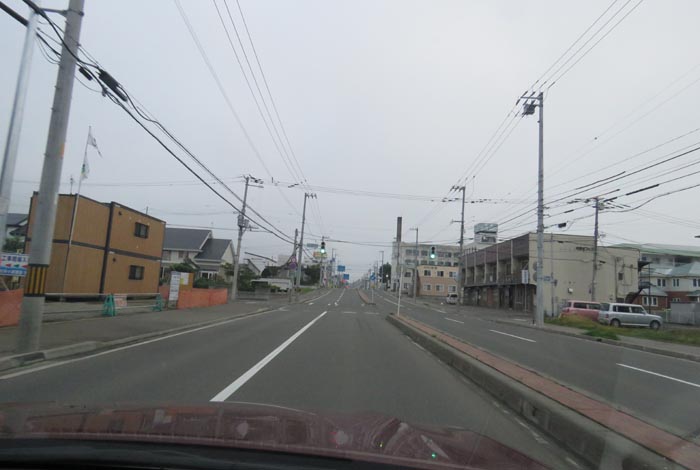 webnews今朝の北見/とん田通り、南大通り交差点から国道39号方向