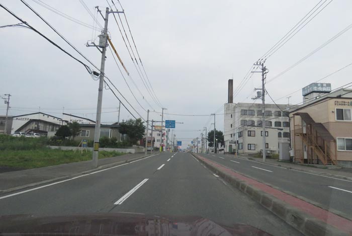 webnews今朝の北見/とん田通り、南大通り交差点から国道39号方向