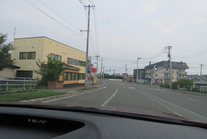 webnews今朝の北見/無加川橋を渡り南大通り交差点方向