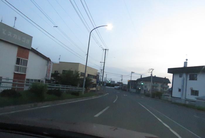 webnews今朝の北見/無加川橋を渡り南大通り交差点方向