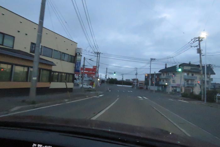 webnews今朝の北見/無加川橋を渡り南大通り交差点方向