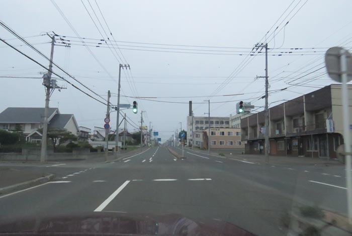 webnews今朝の北見/とん田通り、南大通り交差点から国道39号方向