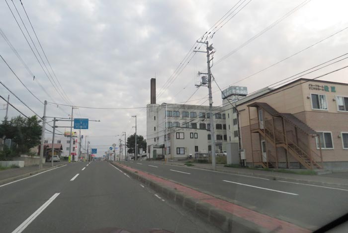 webnews今朝の北見/とん田通り、南大通り交差点から国道39号方向