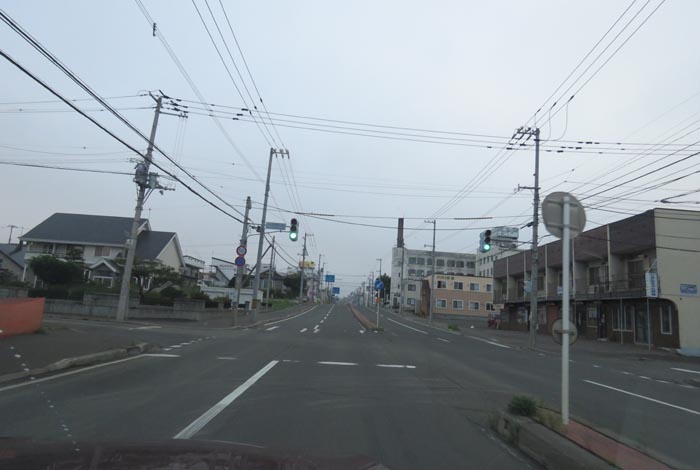 webnews今朝の北見/とん田通り、南大通り交差点から国道39号方向