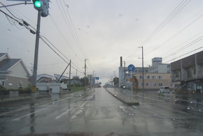 webnews今朝の北見/とん田通り、南大通り交差点から国道39号方向