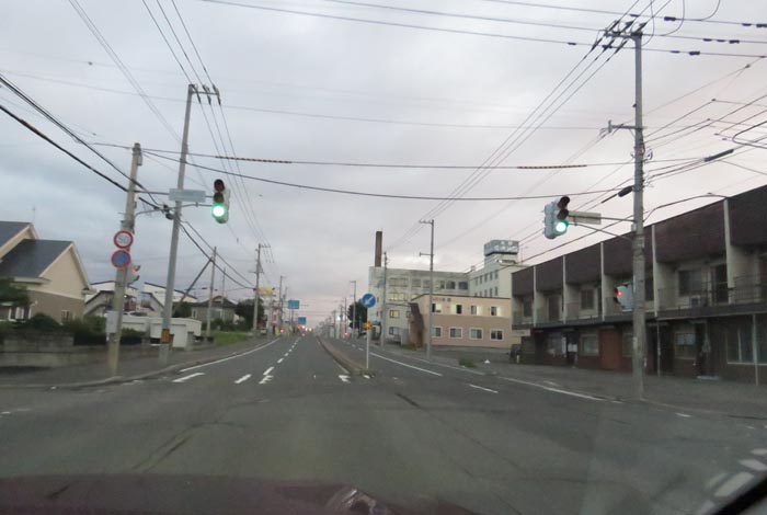 webnews今朝の北見/とん田通り、南大通り交差点から国道39号方向