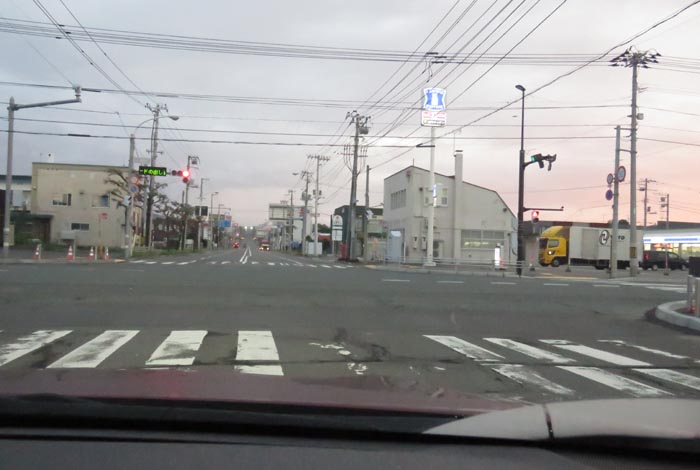 webnews今朝の北見/交差点から奥は常呂方面