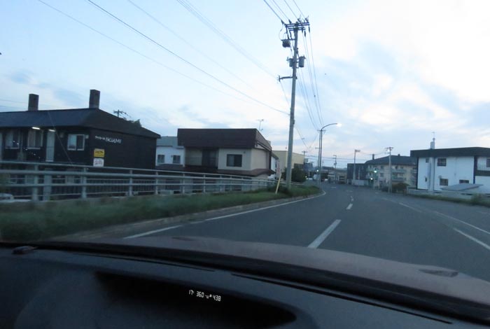 webnews今朝の北見/無加川橋を渡り南大通り交差点方向