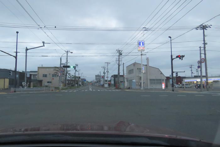 webnews今朝の北見/交差点から奥は常呂方面