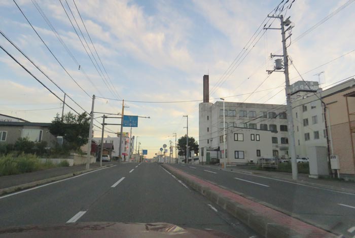webnews今朝の北見/とん田通り、南大通り交差点から国道39号方向