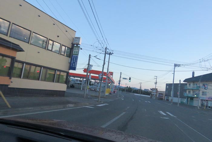 webnews今朝の北見/無加川橋を渡り南大通り交差点方向