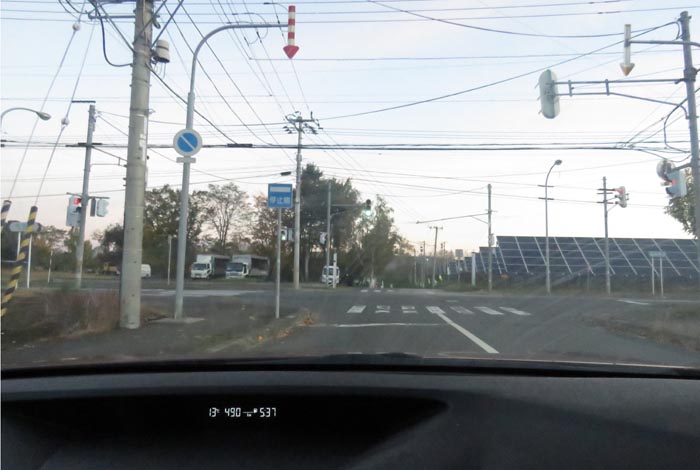 webnews今朝の北見/交差点から奥が無加川の右岸堤防