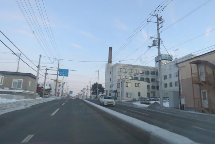 webnews今朝の北見/とん田通り、南大通り交差点から国道39号方向