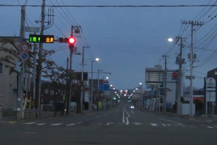 webnews今朝の北見/交差点から奥は常呂方面
