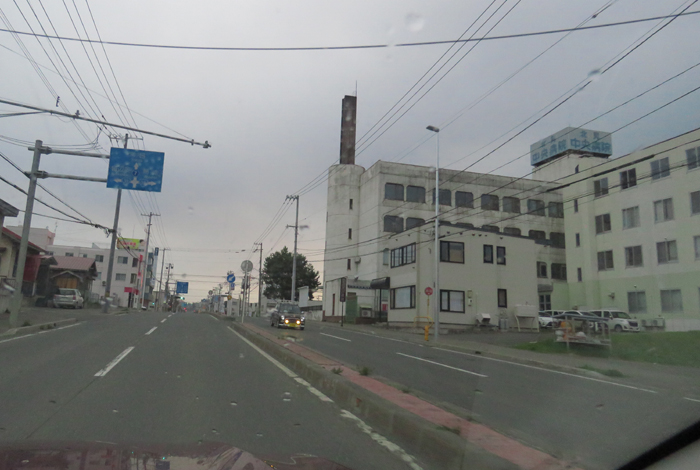webnews今朝の北見／とん田通り、南大通り交差点から国道39号方向