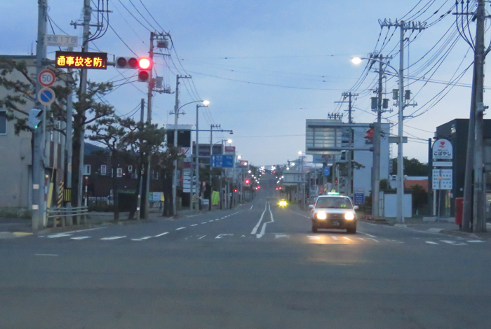 webnews今朝の北見/交差点から奥は常呂方面