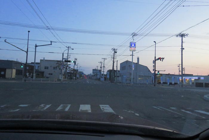 webnews今朝の北見/交差点から奥は常呂方面