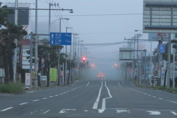 webnews今朝の北見/交差点から奥は常呂方面
