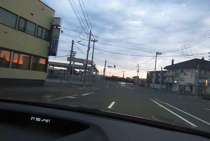 webnews今朝の北見/無加川橋を渡り南大通り交差点方向