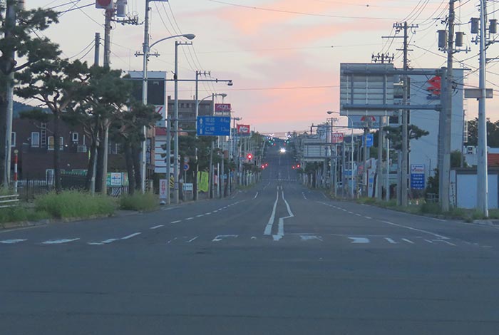 webnews今朝の北見/交差点から奥は常呂方面
