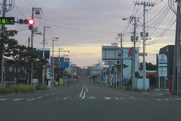 webnews今朝の北見/交差点から奥は常呂方面