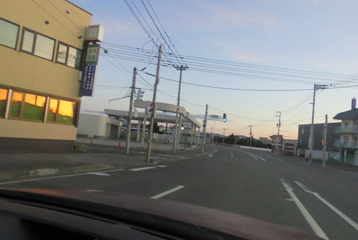 webnews今朝の北見/無加川橋を渡り南大通り交差点方向