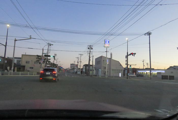 webnews今朝の北見/交差点から奥は常呂方面