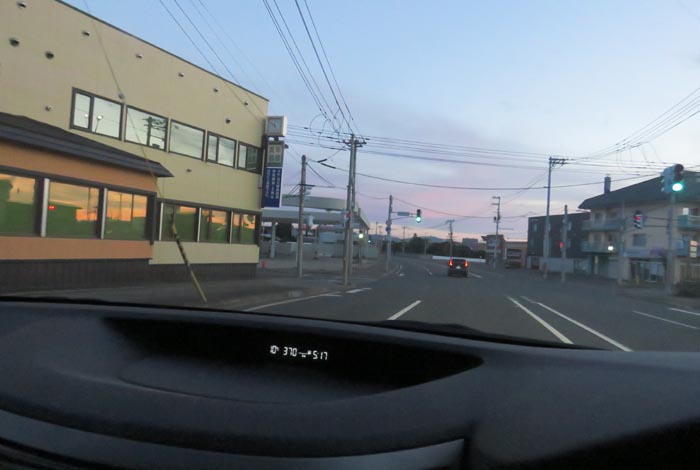 webnews今朝の北見/無加川橋を渡り南大通り交差点方向