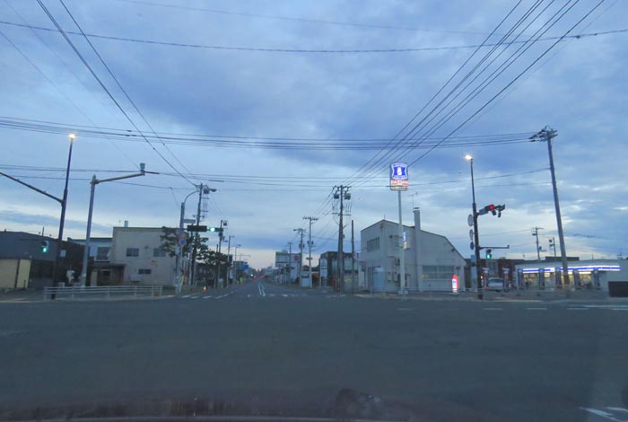 webnews今朝の北見/交差点から奥は常呂方面