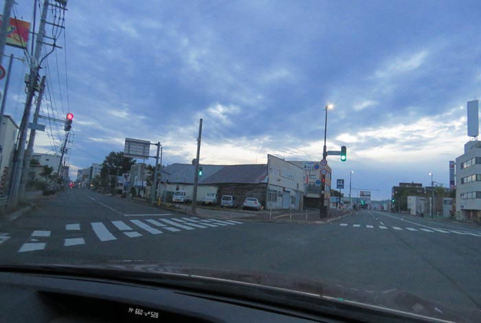 webnews今朝の北見/交差点から北4条通り側のパレスビル方向