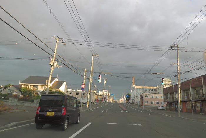 webnews今朝の北見/とん田通り、南大通り交差点から国道39号方向