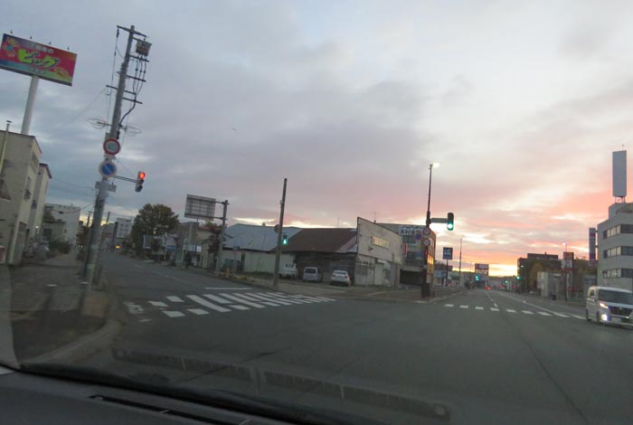 webnews今朝の北見/交差点から北4条通り側のパレスビル方向