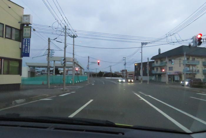 webnews今朝の北見/無加川橋を渡り南大通り交差点方向