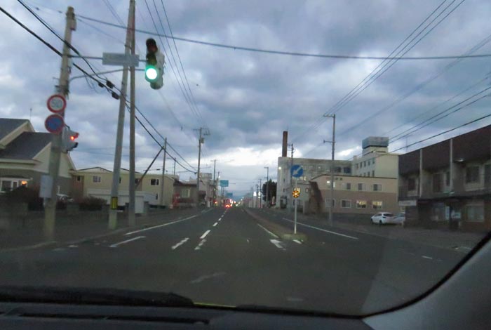 webnews今朝の北見/とん田通り、南大通り交差点から国道39号方向