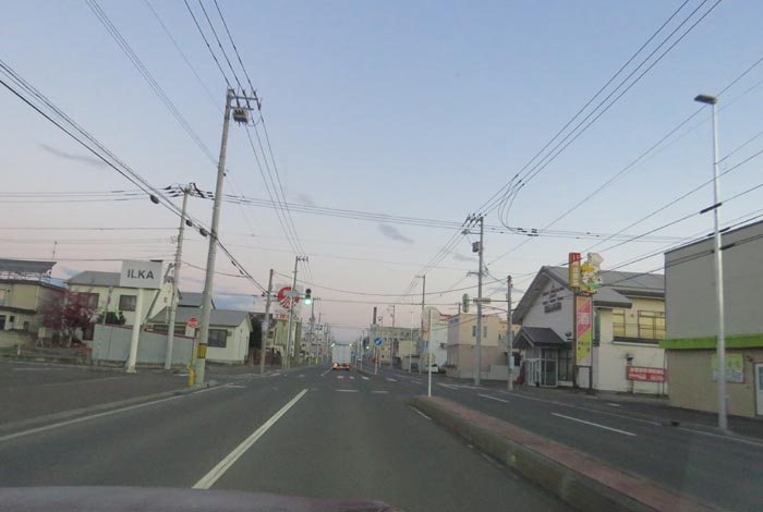 webnews今朝の北見/とん田通り、南大通り交差点から国道39号方向